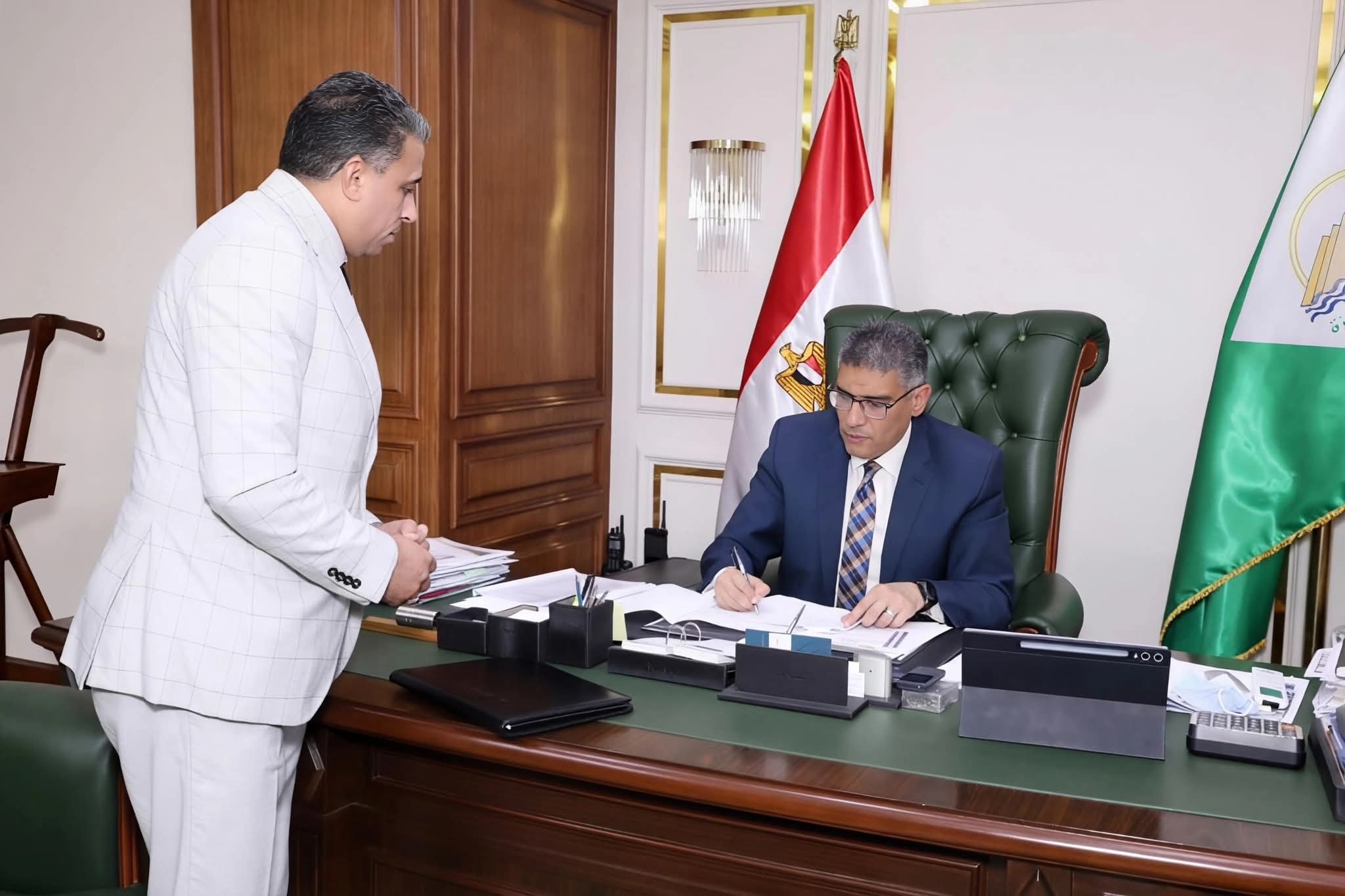 محافظ الجيزة يوجه بإرجاء تقديم شهادة الكشف الطبي لطلاب الأول الابتدائي