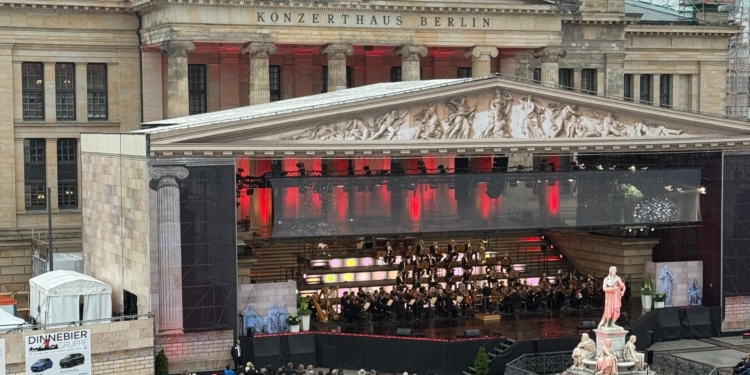 أشرف منصور: مقر مكتب الجامعة الألمانية ببرلين فى مبنى منتدى العلوم تأكيد من دولة ألمانيا بمكانة مصر وخريجيها من قلب أوروبا