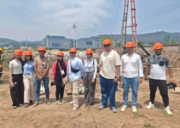 انطلاق برنامج تدريبي دولي في بكين لطلاب هندسة الجامعة المصرية الصينية