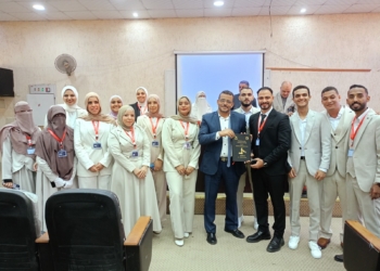 طلاب ميكاترونيكس بحلوان يبتكرون ذراع روبوتية ليزرية بتقنيات التحكم الذكي