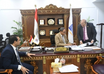 محافظ قنا يعتمد نتيجة ملاحق الشهادة الإعدادية بنسبة نجاح 98 %