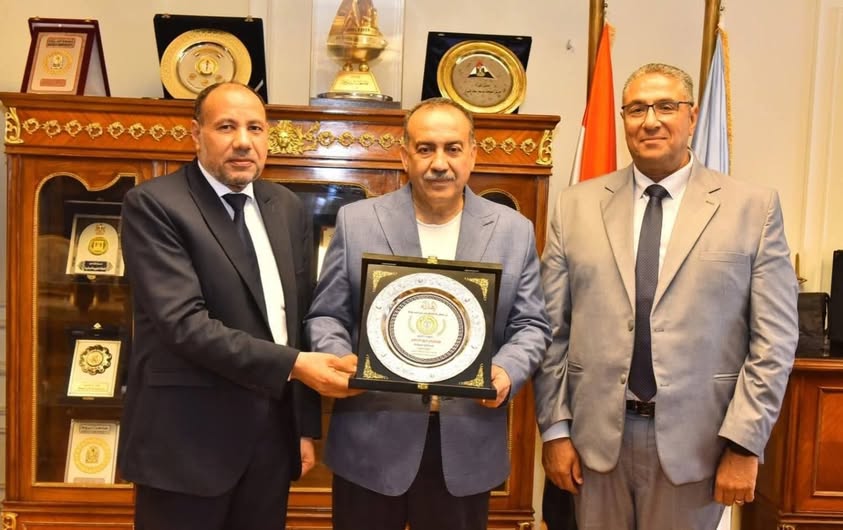 محافظ أسيوط يستقبل نائب رئيس جامعة الأزهر: إشادة بدور الجامعة في نشر الفكر الوسطي ودعم التنمية