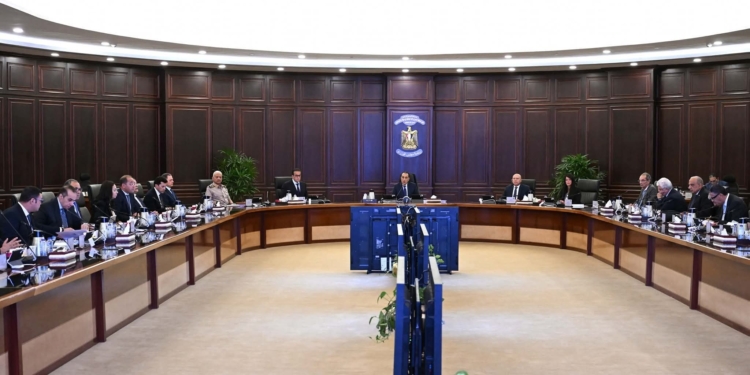 رئيس الوزراء: إدراج مادة الذكاء الاصطناعي بمنهج أولي ثانوى العام المقبل