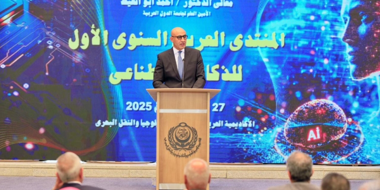 وزير التعليم: إعداد مصفوفة معايير ومؤشرات للذكاء الاصطناعي بالإعدادي والثانوي