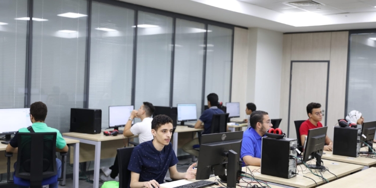 تنسيق الجامعات 2025..  25 ألف طالب يسجلون في المرحلة الثانية للقبول بالجامعات