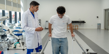 من العاصمة الإدارية إلى آفاق عالمية: كيف تغير شهادة بريطانية مستقبل العلاج الطبيعي في مصر؟