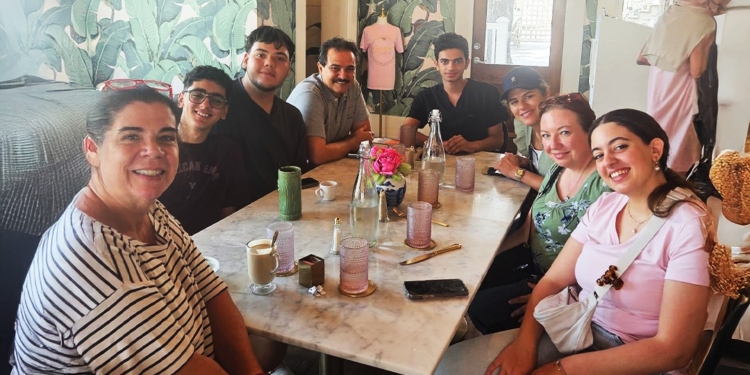 جامعة باديا ترسل طلاب كليتي الطب والعلاج الطبيعي إلى جامعة تكساس لتعزيز مهاراتهم في الرعاية الصحية