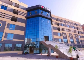 الجامعة المصرية الصينية تنظم أول مؤتمر لطب الخيول في مصر