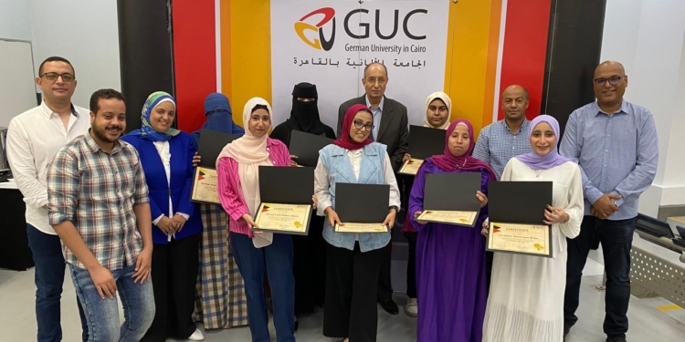 المكتبة المركزية بالجامعة الألمانية بالقاهرة تختتم برنامجها التدريبي السنوي لطلاب الجامعات الحكومية