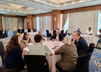 "التعليم" تتيح تحميل مناهج 6 مواد بعد تطويرها.. وتؤكد: حقوقها الفكرية ملكنا