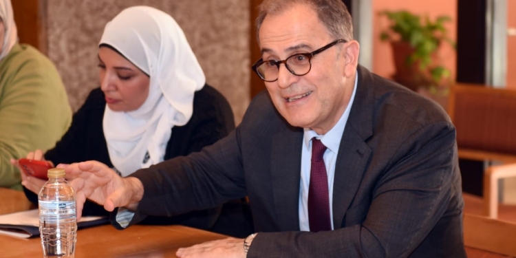 من أزمة توقف الوكالة الدولية إلى أكبر وقف في تاريخها.. الجامعة الأمريكية تكشف بالأرقام حجم المنح