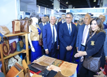 أسعار الكشاكيل والشنط والمستلزمات المدرسية بمعرض "أهلًا مدارس" الرئيسي