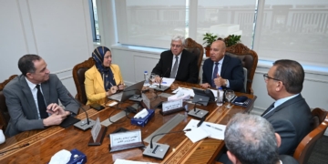 اجتماع مشترك بين كامل الوزير وعاشور لمتابعة خطوات إنشاء جامعة النقل المصرية