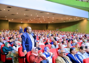 تفاصيل اجتماع “عبداللطيف” بـ٤ آلاف من مديري المدارس الابتدائية والإعدادية