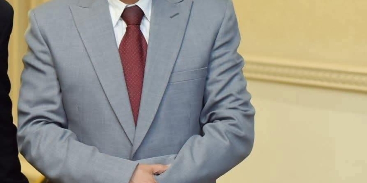 وفاة مدير مدرسة بطابور الصباح بقنا.. ونقيب المعلمين يوجه بمساندة أسرته