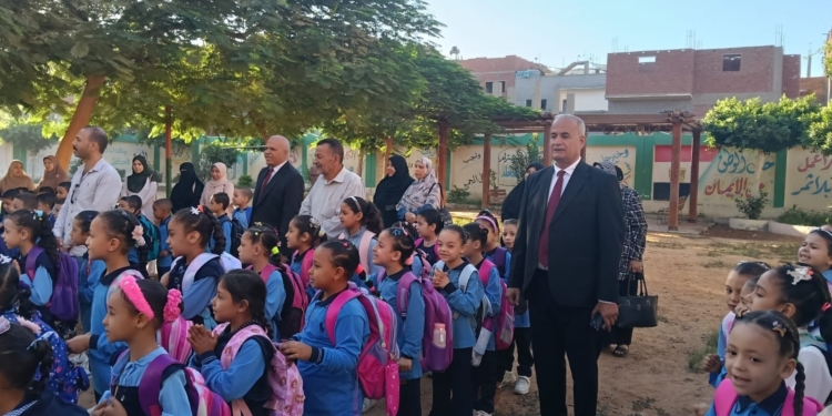 أروح الطلاب في خطر.. أكثر من ٤٤٠ حافلة مدارس تتجاوز السرعات والنيابة تتدخل