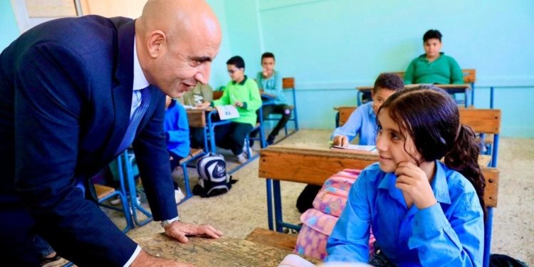 حقيقة إلزام 3 معلمين بمراجعة تصحيح التقييمات الأسبوعية