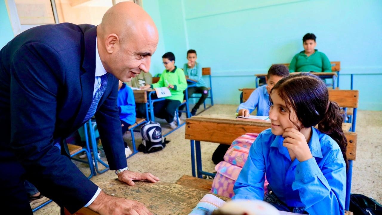 حقيقة إلزام 3 معلمين بمراجعة تصحيح التقييمات الأسبوعية