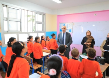 وزير التعليم يقتحم فصول الغربية.. ويؤكد: الدين أساس بناء شخصية الطلاب