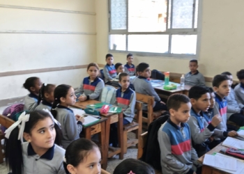 بسبب الغياب.. استبعاد مدير مدرسة بالجيزة والتحقيق مع آخر 