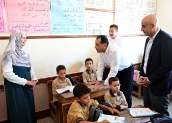 بعد تزايد الحالات.. 10 حلول عاجلة لمواجهة ظاهرة التعدي على المعلمين في المدارس