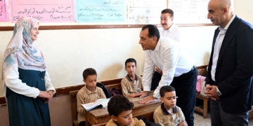 بعد تزايد الحالات.. 10 حلول عاجلة لمواجهة ظاهرة التعدي على المعلمين في المدارس