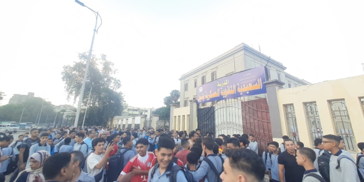 منع دخول طالبين للمدرسة السعيدية بالجيزة بسبب شعرهم "تفاصيل"