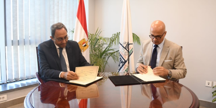 بروتوكول تعاون بين جامعة عين شمس ومحافظة قنا