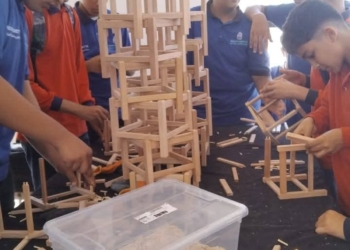 مدرسة دمياط الجديدة للتكنولوجيا التطبيقية تشارك بمهرجان صناعة الأثاث