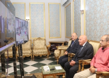 «الزناتي» يفتتح دورتي «إدارة الأزمات» و«التفكير المستقبلي وصنع القرار»