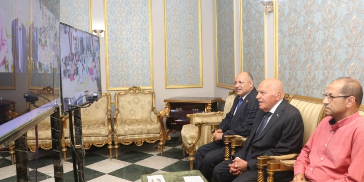 «الزناتي» يفتتح دورتي «إدارة الأزمات» و«التفكير المستقبلي وصنع القرار»