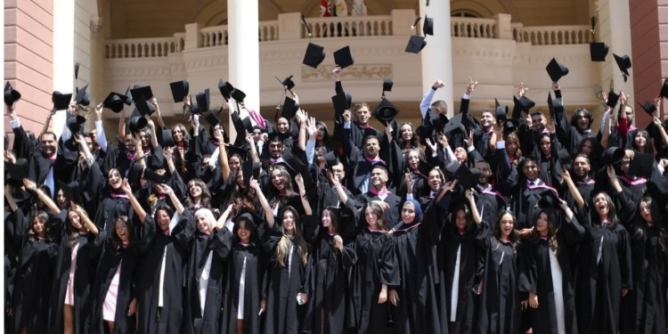 كلية الإعلام بالجامعة البريطانية تطلق 5 تخصصات جديدة تعزز تنافسية خريجيها في سوق العمل العالمي