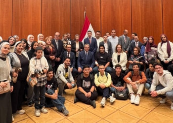 بدر عبد العاطي لاوائل الثانوية العامة: التفوق هو الطريق لصناعة مستقبل مصر