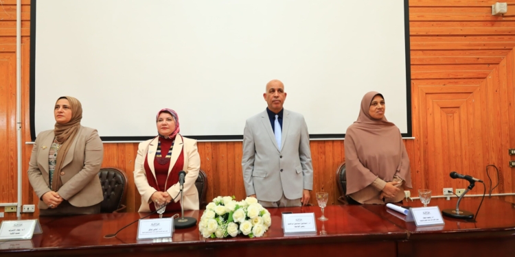 رئيس جامعة كفر الشيخ يشهد حفل استقبال طلاب كلية التربية النوعية الجدد