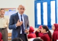 “عبداللطيف” يحاور طلاب الأول الثانوي حول تجاربهم في دراسة مادة البرمجة والذكاء الاصطناعي عبر منصة “كيريو”