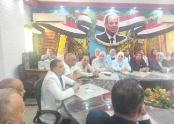 وكيل التعليم بالجيزة يوجه بتنفيذ 10 تعليمات مهمة لمديري المدارس