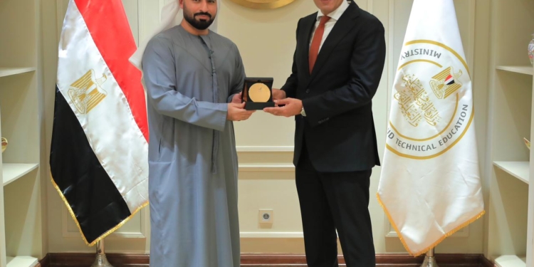 توقيع خطاب نوايا لشراكة مع المدرسة الرقمية بالإمارات لتطوير مدارس التعليم الفني