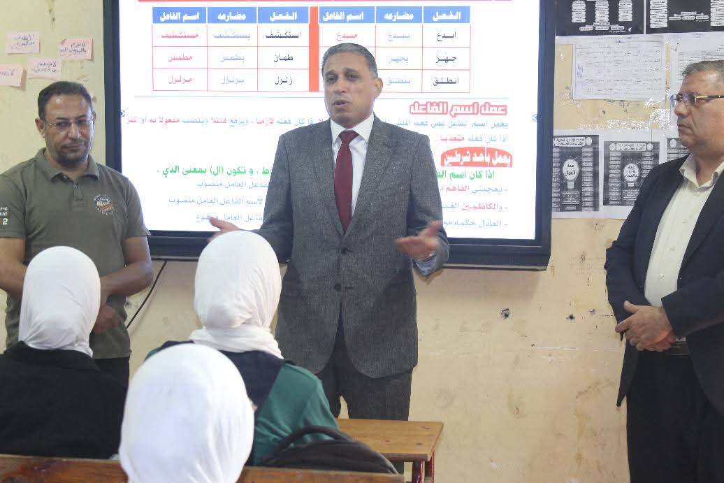 وكيل «التعليم» بالجيزة يتفقد مدارس العياط والبدرشين ويوجه بالاهتمام بنظافة الفصول
