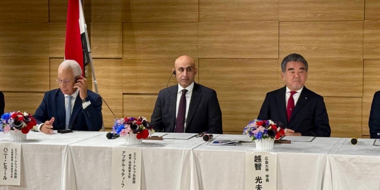 شهادة معتمدة من «التعليم» وجامعة هيروشيما للطلاب مجتازي اختبار “توفاس” بالبرمجة