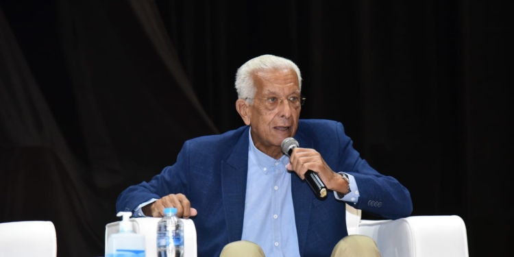 ثلاثية ابطال أكتوبر في قصر العيني.. بطولات تتجدد بين ميادين الحرب والطب والسلام