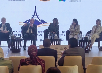 عميد طب قصر العيني يشارك في الحوار الفرنكوفوني حول التعليم الطبي بالفرنسية ويطرح رؤية مستقبلية للتعاون المصري–الفرنسي