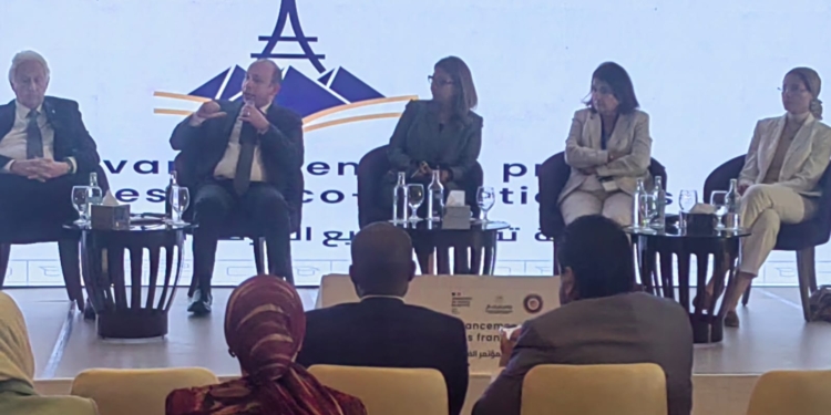 عميد طب قصر العيني يشارك في الحوار الفرنكوفوني حول التعليم الطبي بالفرنسية ويطرح رؤية مستقبلية للتعاون المصري–الفرنسي