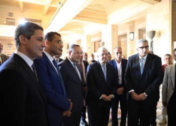 وزير التعليم العالي ورئيس جامعة الإسكندرية يفتتحان المرحلة الأولى من مشروع ترميم ورفع كفاءة مباني كلية الهندسة
