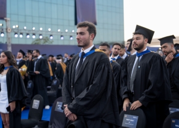 فرع جامعة كوفنتري في مصر يحتفل بتخريج الدفعة الثالثة من طلابه