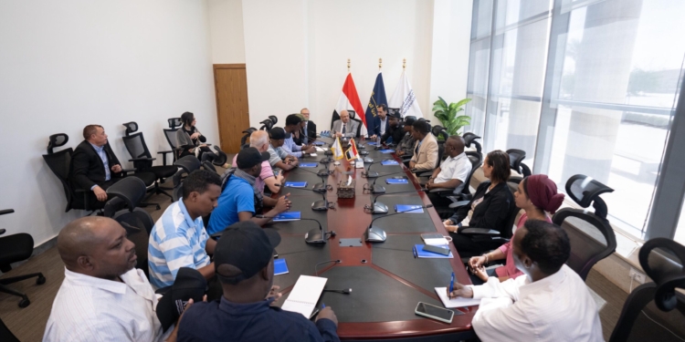 أحمد حمد: مستعدون لنقل خبراتنا في تقنيات الذكاء الاصطناعي  للجامعات الافريقية