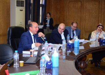 جامعة القاهرة تبحث رفع كفاءة مستشفياتها وزيادة الطاقة الاستيعابية للمرضى