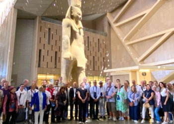 وفد رفيع من التعليم والبحث العلمي والفضاء بألمانيا يزور المتحف المصري الكبير