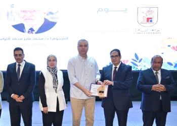 جامعة القاهرة تحتفي بيوم الوفاء .. تكريم الراحلين والمتقاعدين والمتميزين في أجواء إنسانية مؤثرة