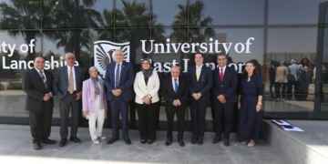 طلاب العلاج الطبيعي بفرع شرق لندن بالجامعات الأوروبية يطلقون 20 بحثاً رائداً في ابتكارات الرعاية الصحية