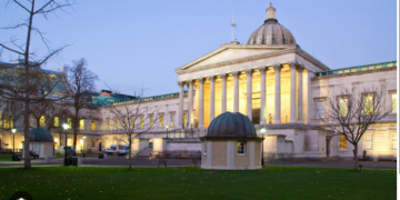 جامعة UCL